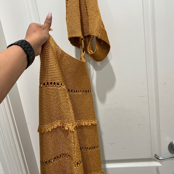 Yellow metallic thread dress - Picture 4 of 6